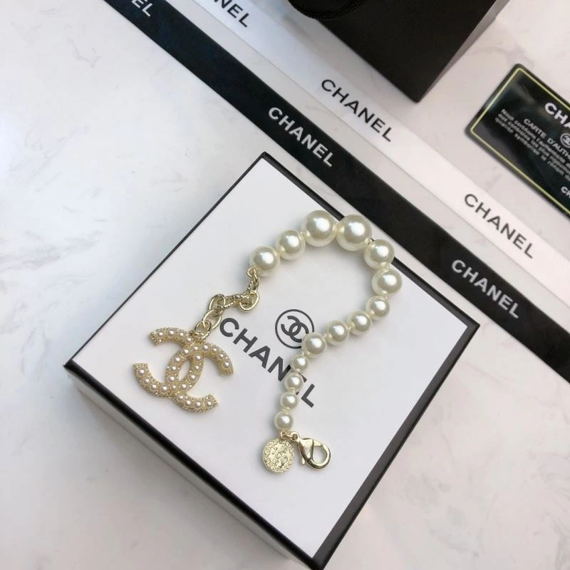 Chanel Bracelets Refined 231393