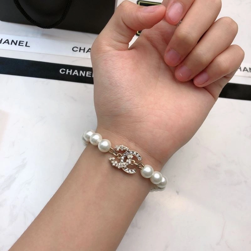 Chanel Bracelets Durable 231395