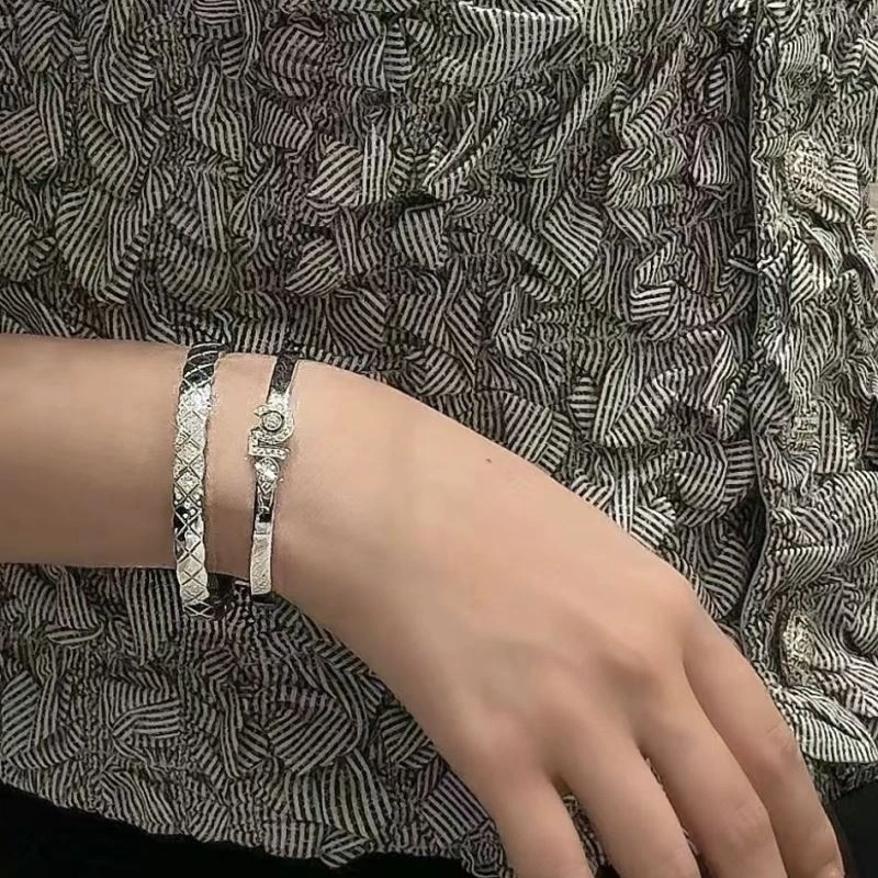 Comfortable Chanel Bracelets 231498