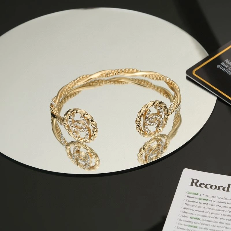 Chanel Bracelets OnTrend 231522