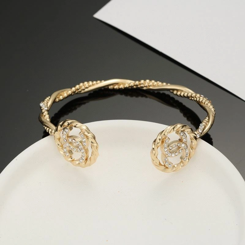 Chanel Bracelets OnTrend 231522