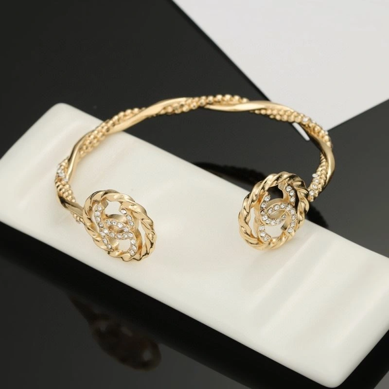 Chanel Bracelets OnTrend 231522