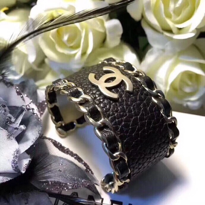 Sporty Chanel Bracelets 231383