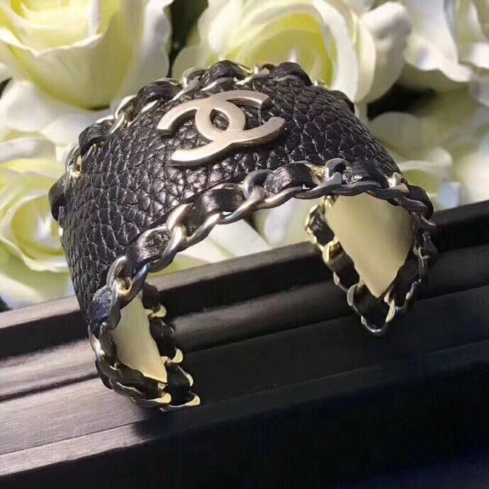 Sporty Chanel Bracelets 231383