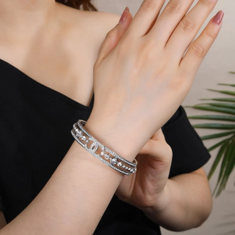Durable Chanel Bracelets 231379