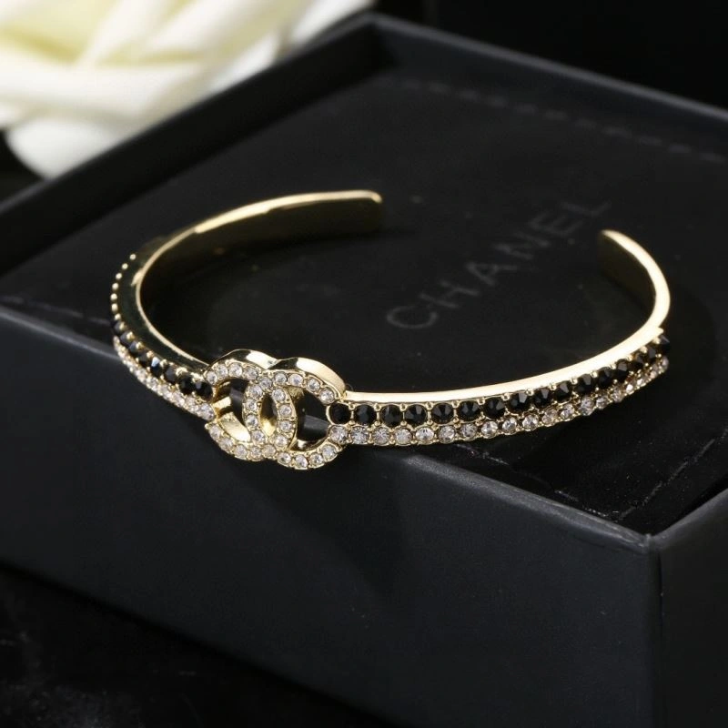 Durable Chanel Bracelets 231394