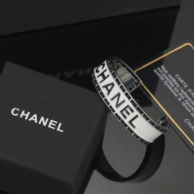 WaterResistant Chanel Bracelets 231374
