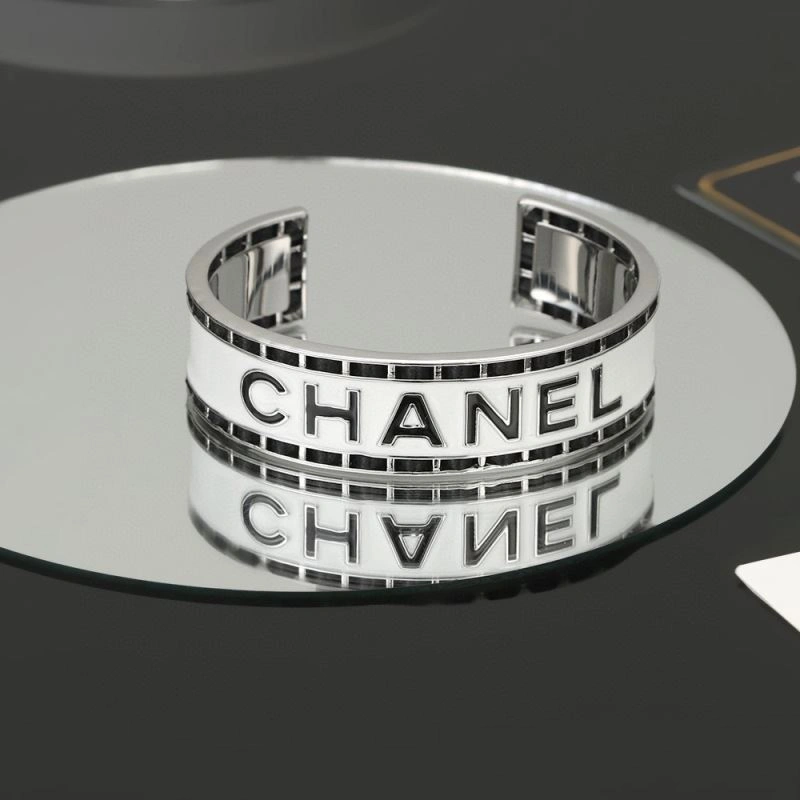 WaterResistant Chanel Bracelets 231374