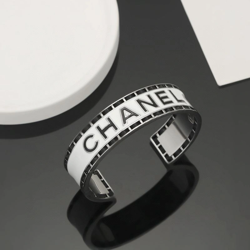 WaterResistant Chanel Bracelets 231374