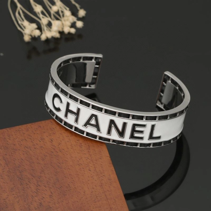 WaterResistant Chanel Bracelets 231374