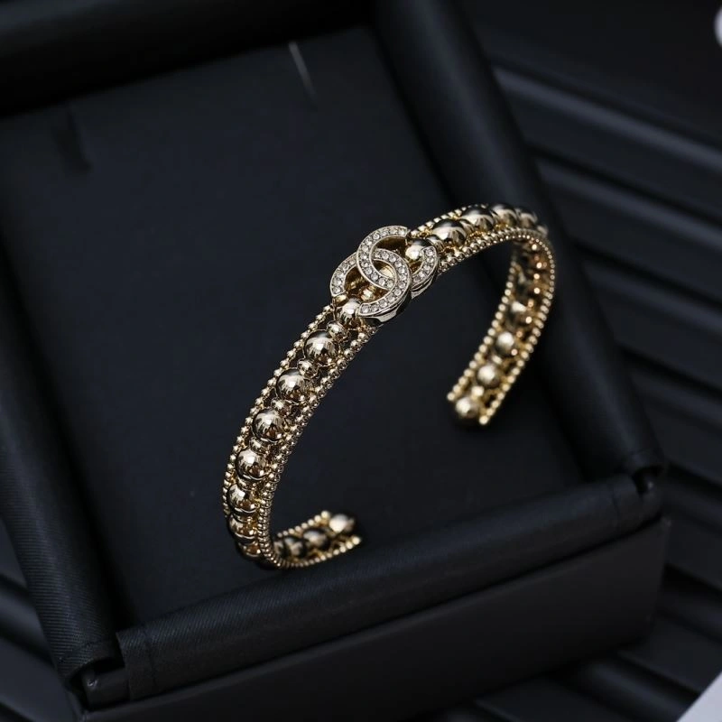 Classic Chanel Bracelets 230841