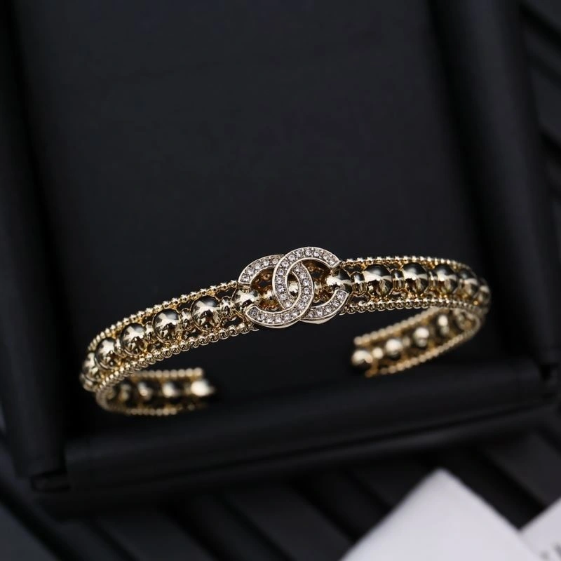Classic Chanel Bracelets 230841