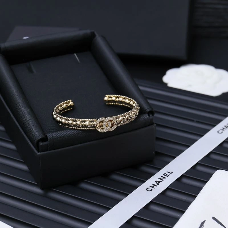 Classic Chanel Bracelets 230841