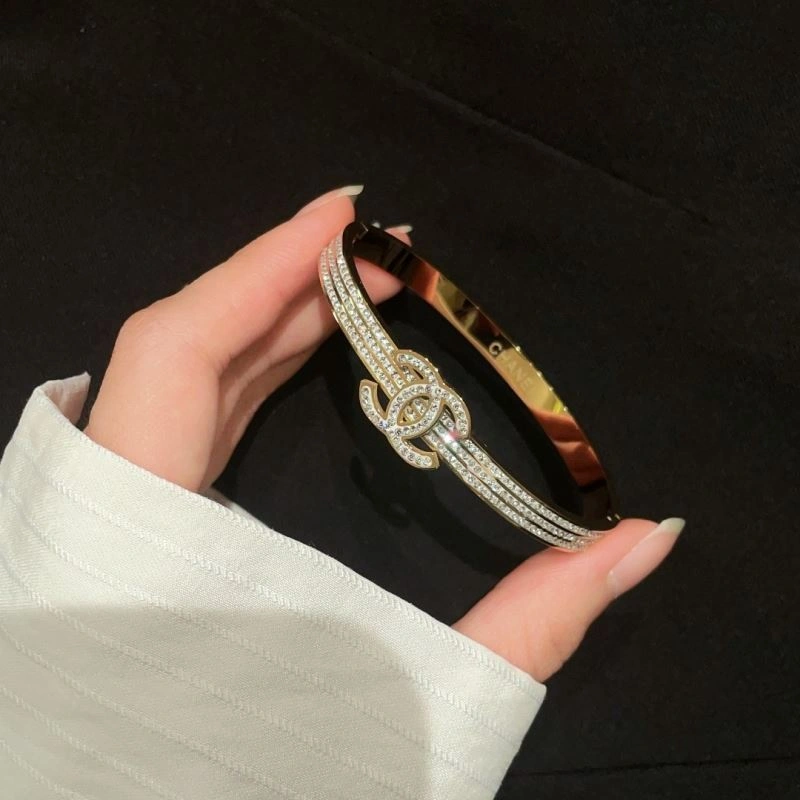 Soft Chanel Bracelets 230917