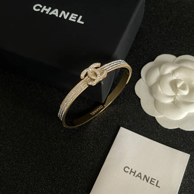 Soft Chanel Bracelets 230917