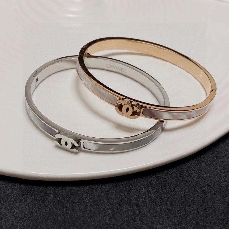 Versatile Chanel Bracelets 232417