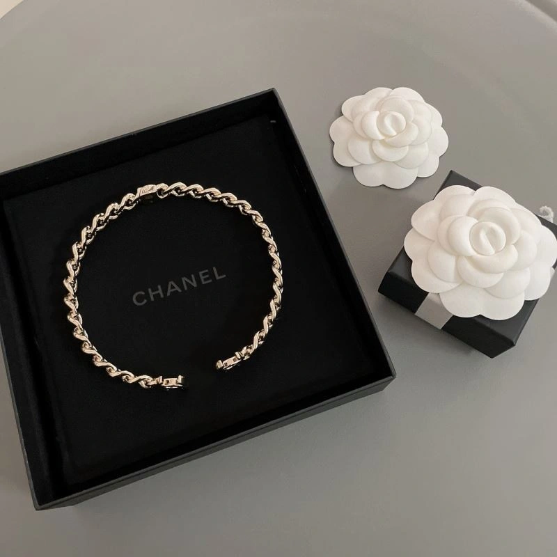 Chanel Bracelets Modern 232395