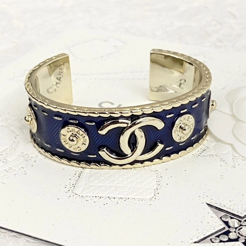 UrbanChic Chanel Bracelets 232476