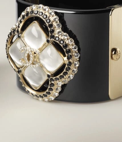 Resilient Chanel Bracelets 232377