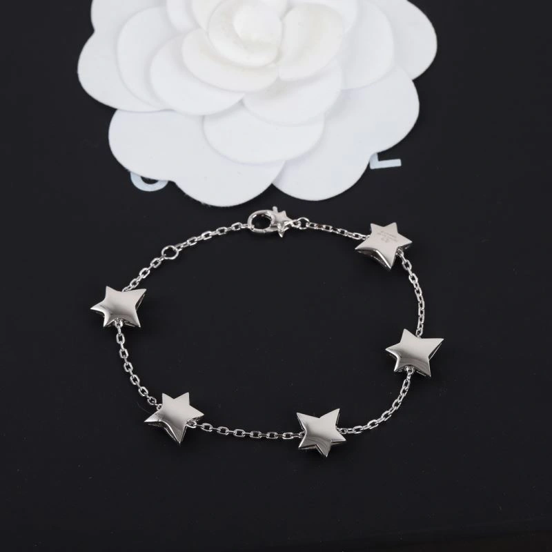 UrbanStyle Chanel Bracelets 232387
