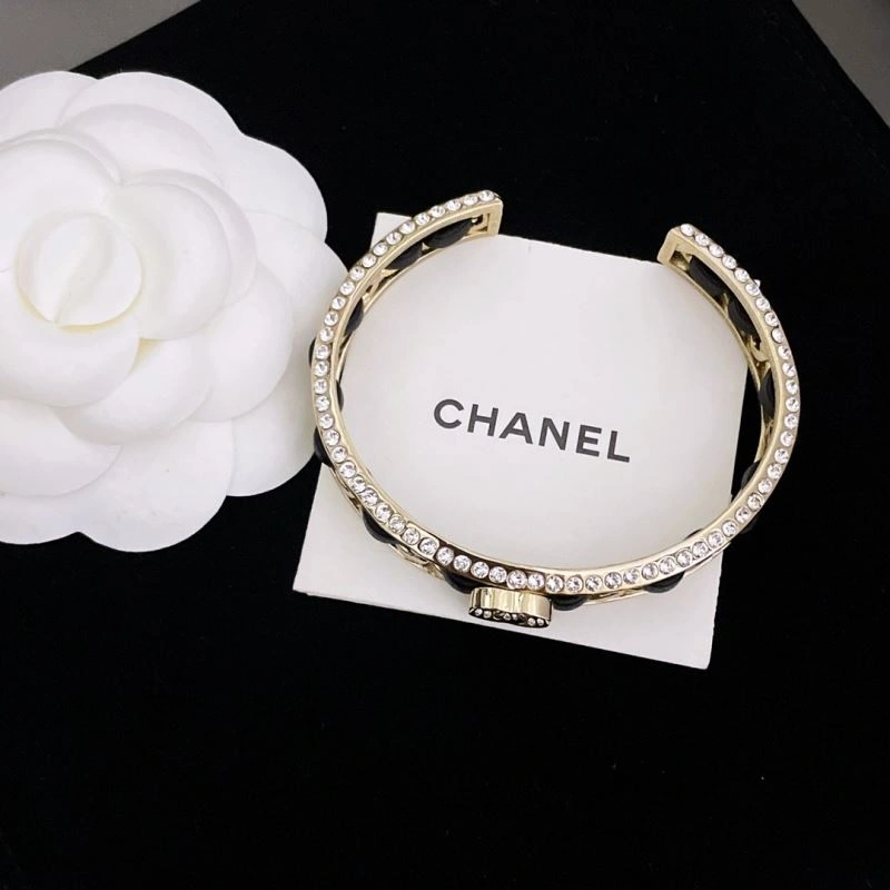 Neat Chanel Bracelets 232402
