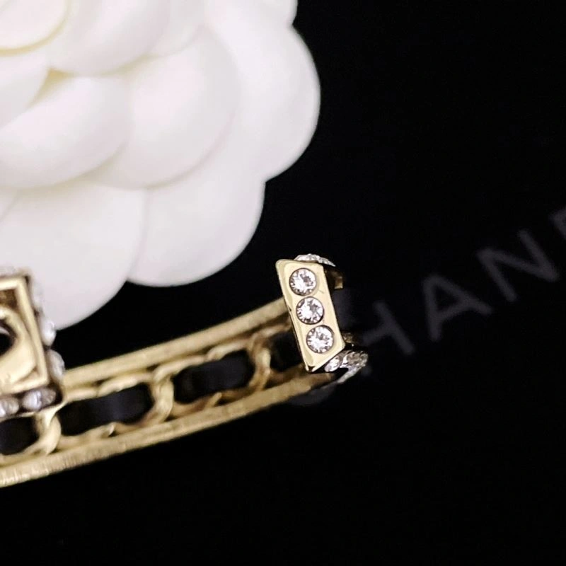Neat Chanel Bracelets 232402