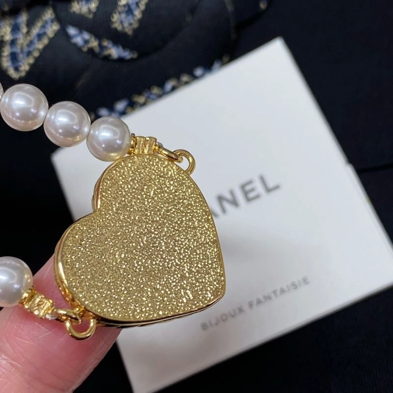 Chanel Bracelets Stretchable 232385