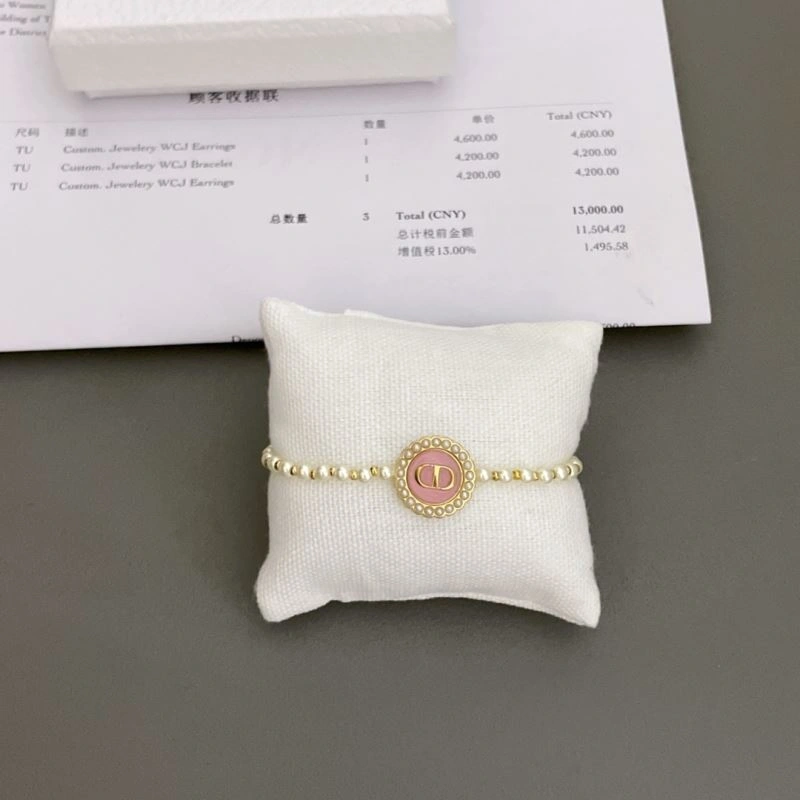 Chanel Bracelets Breathable 231950