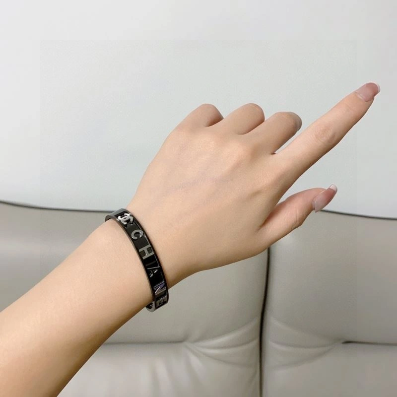 Chanel Bracelets FastDry 231995