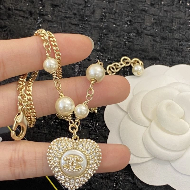 Chanel Bracelets Contemporary 232000