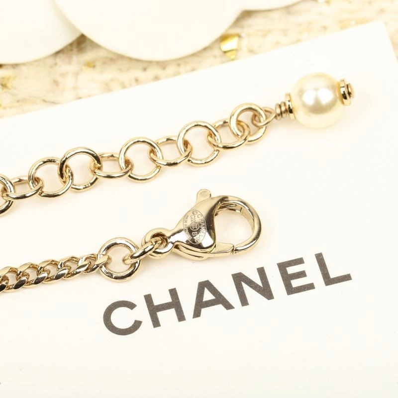 Comfortable Chanel Bracelets 231930