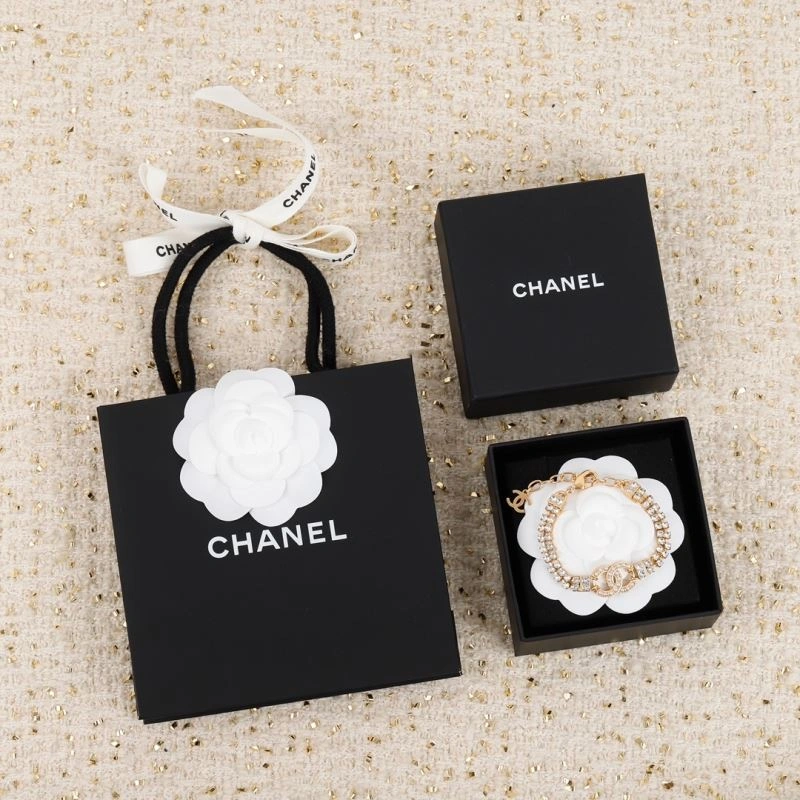 Chanel Bracelets Affordable 231923