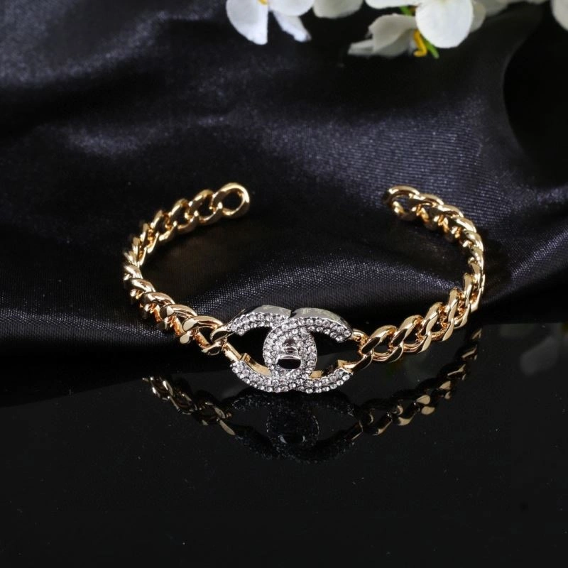Versatile Chanel Bracelets 230390