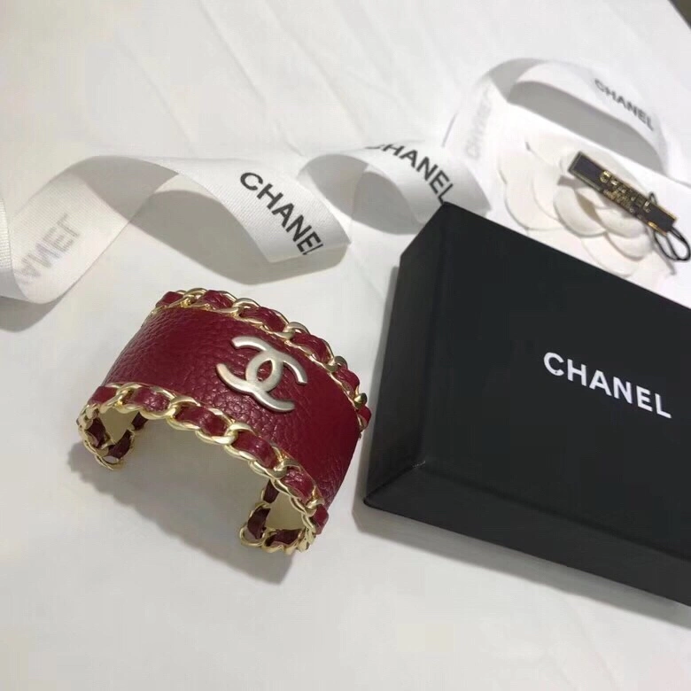 Lightweight Chanel Bracelets 230352