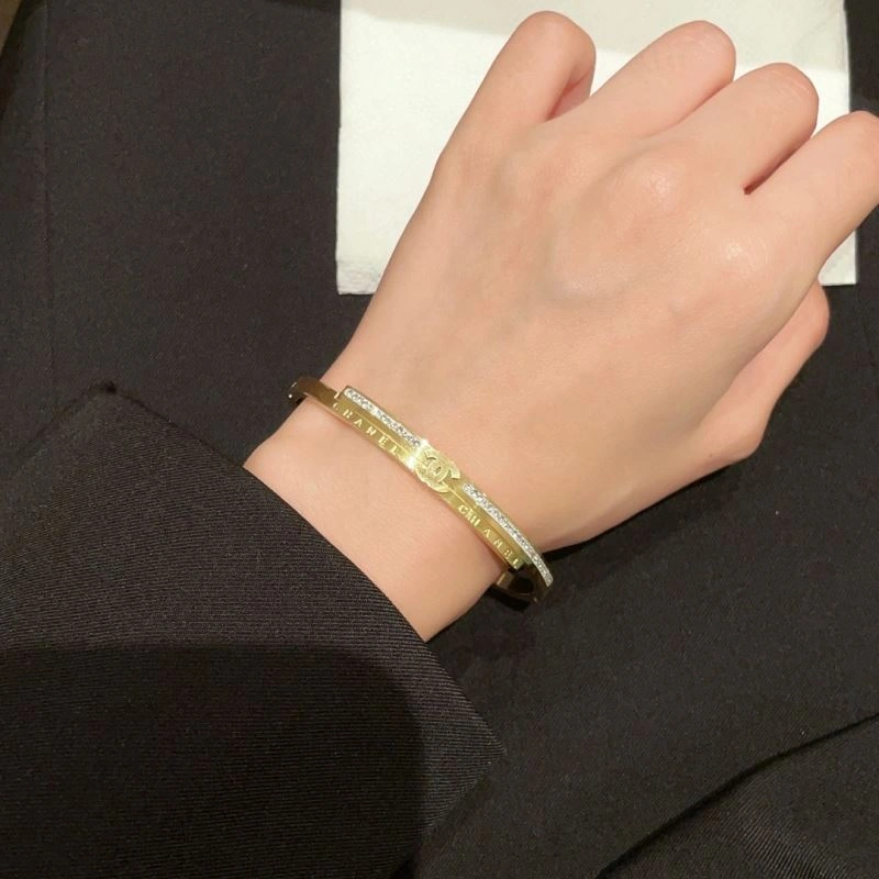 Chanel Bracelets MultiPurpose 230339