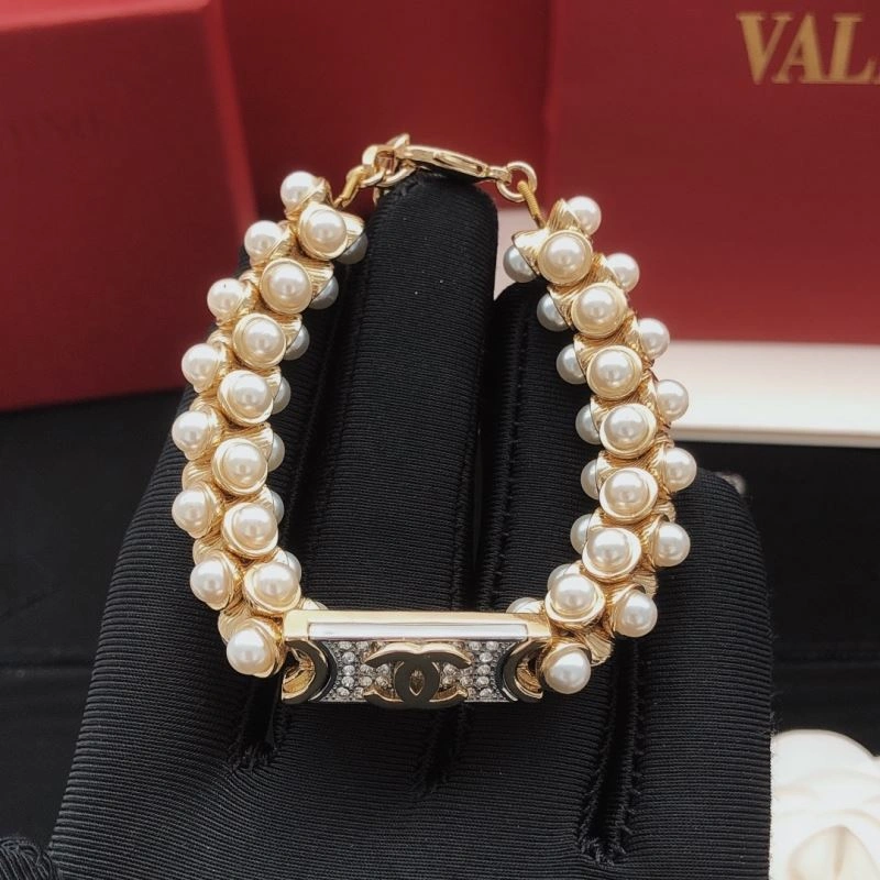 Sophisticated Chanel Bracelets 218805