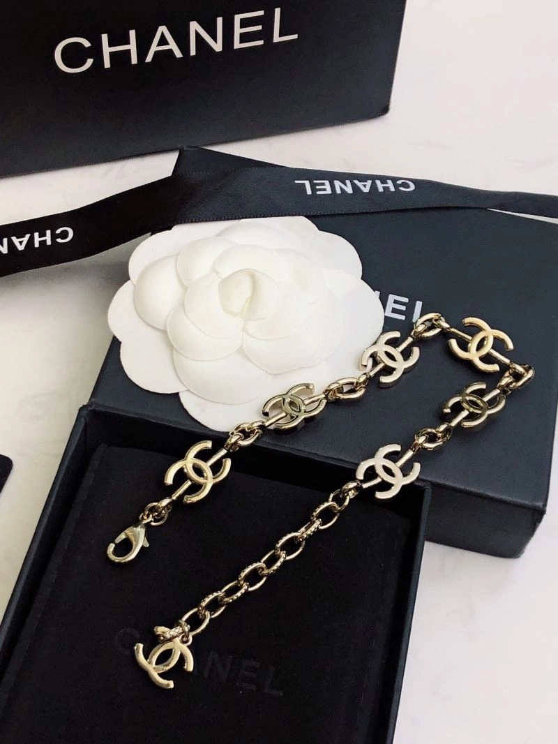 Chanel Bracelets UrbanChic 230331