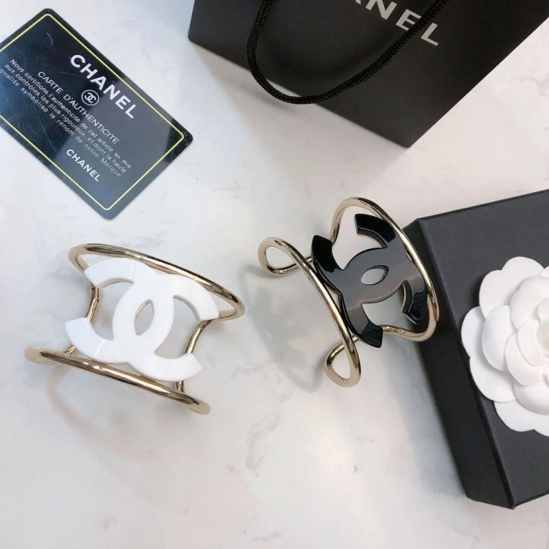 Versatile Chanel Bracelets 230310