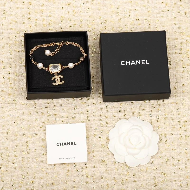 Chanel Bracelets TimelessDesign 230375