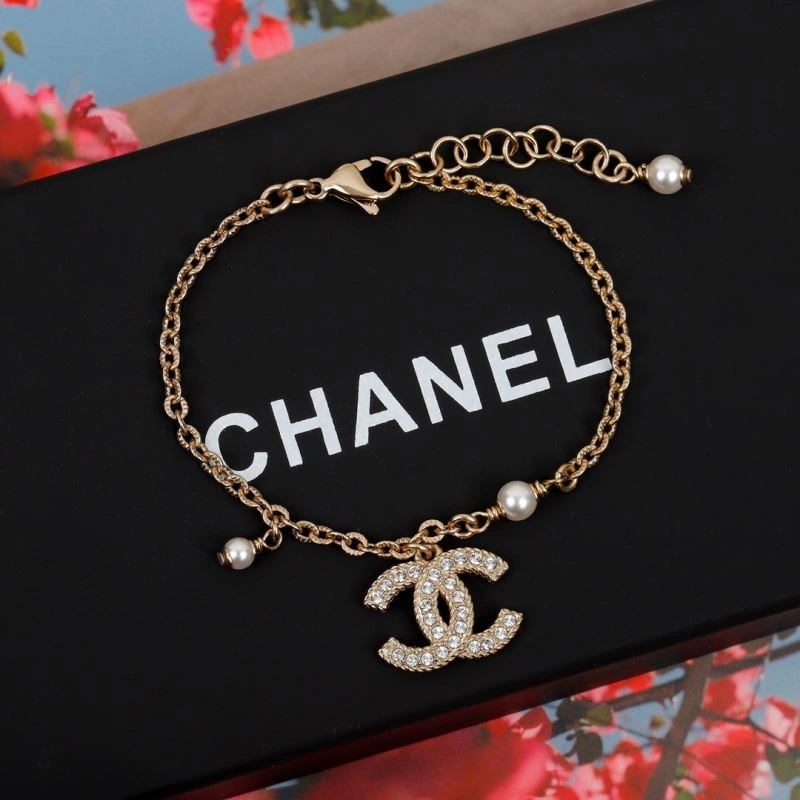 Practical Chanel Bracelets 229324