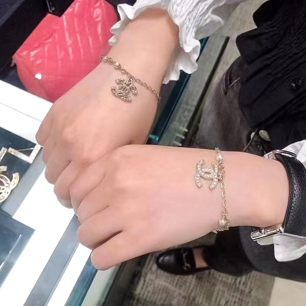 Practical Chanel Bracelets 229324
