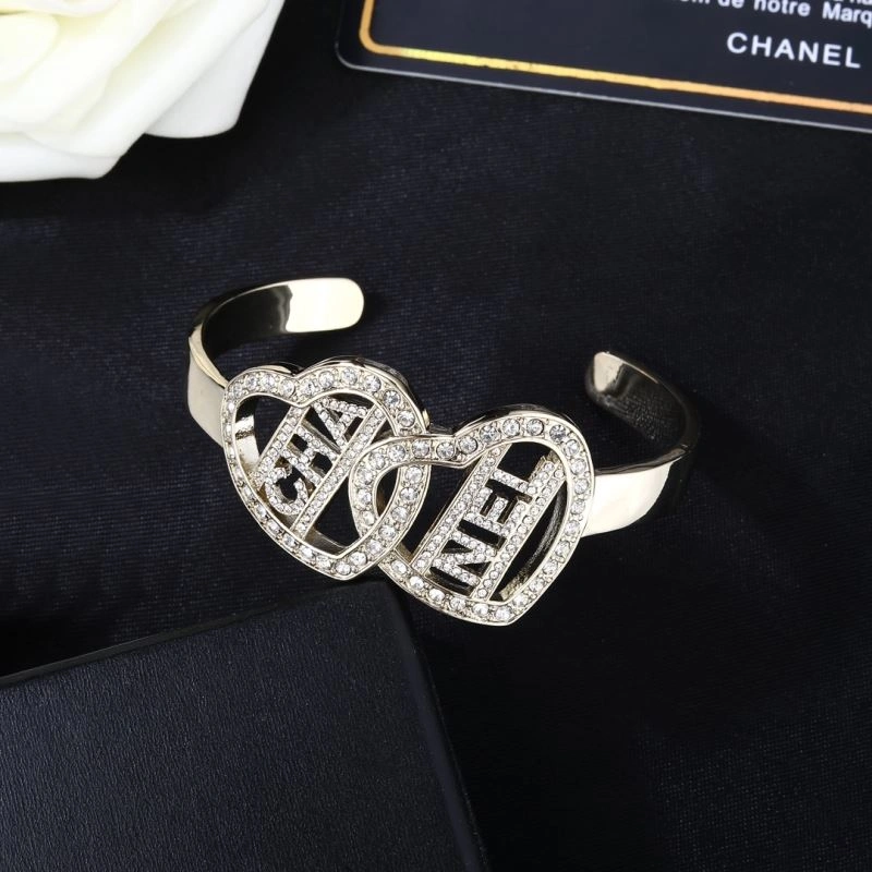 StreetReady Chanel Bracelets 229320