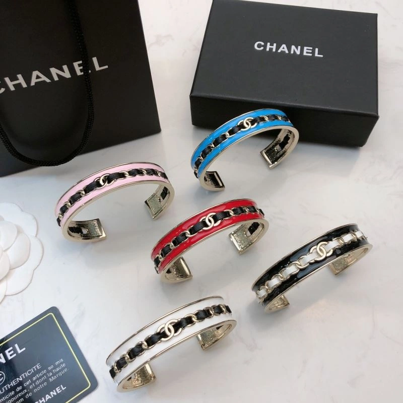 EyeCatching Chanel Bracelets 229291