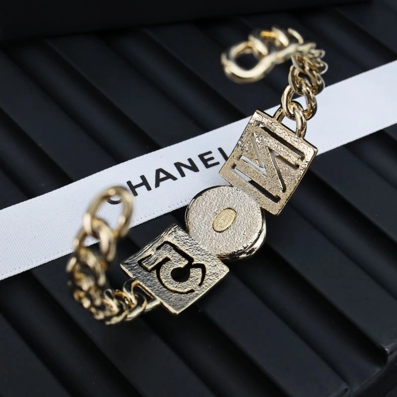 Lightweight Chanel Bracelets 228417
