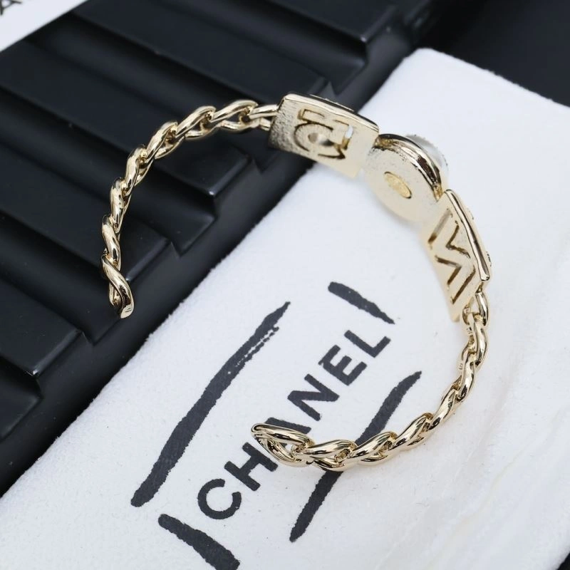 Lightweight Chanel Bracelets 228417
