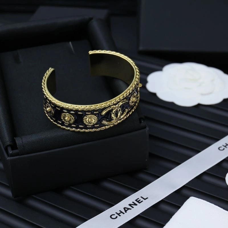 Chanel Bracelets Supportive 228453