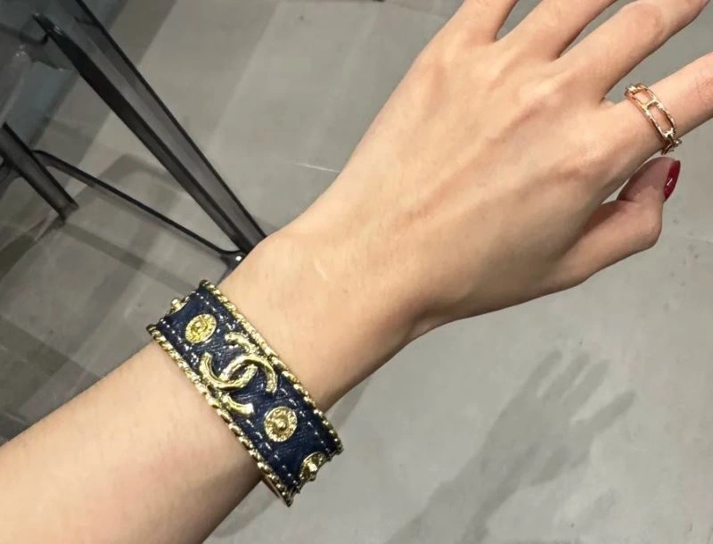 Chanel Bracelets Supportive 228453