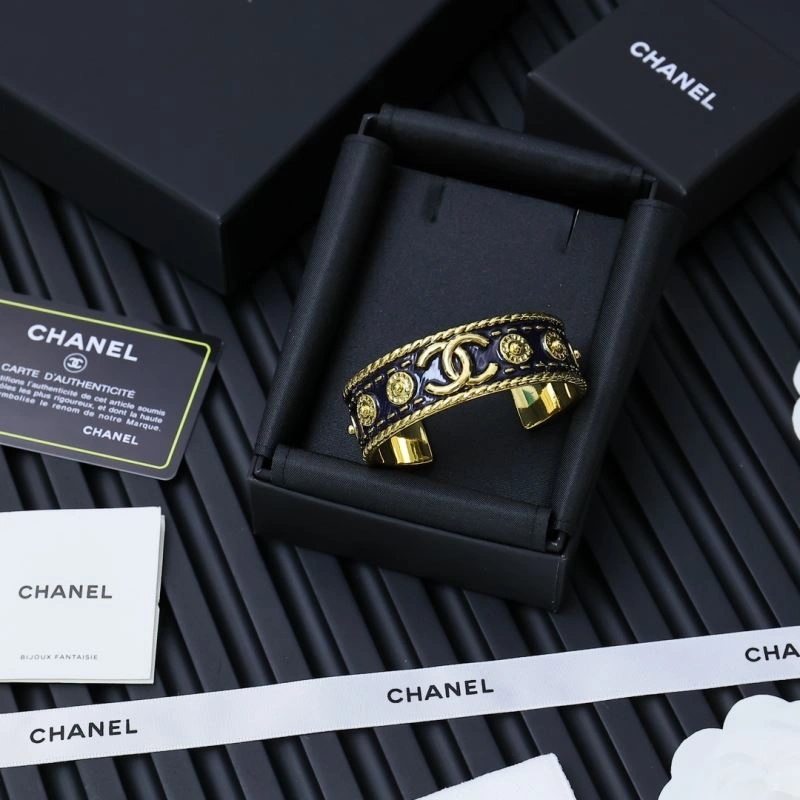 Chanel Bracelets Supportive 228453