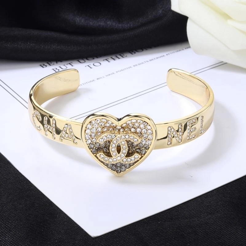 Flexible Chanel Bracelets 228403