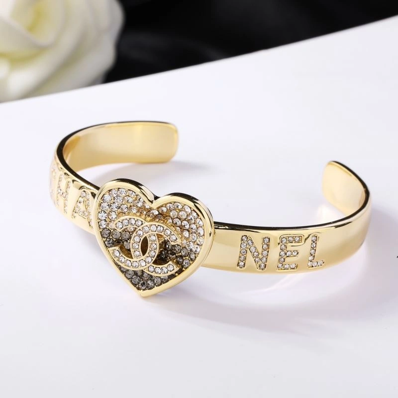 Flexible Chanel Bracelets 228403